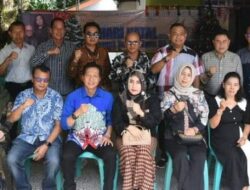 Pj.Bupati Barut Beserta Jajaran SKPD, Lakukan Safari Natal Kebeberapa Kediaman Pejabat dan Tokoh Masyarakat