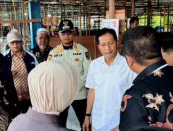 Pj Bupati Barito Utara Monitoring 7 TPS Dalam Kota Muara Teweh