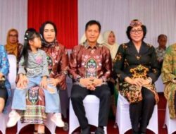 Pj Bupati Muhlis dan Ketua Dekranasda Barito Utara Hadiri HUT Dekranas ke 44 di Kota Solo