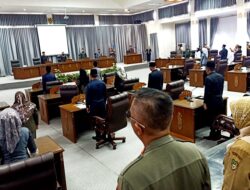 DPRD Barito Utara Paripurnakan Pemandangan Umum Fraksi Terkait Raperda Pengelolaan Persampahan