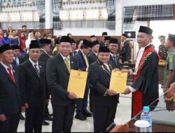 Empat Puluh Anggota DPRD Kabupaten Kapuas Resmi Dilantik