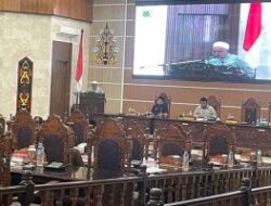 RPJPD Tahun 2024-2045 Mendapat Persetujuan Fraksi-Fraksi DPRD Kapuas Untuk Dibahas