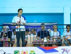 Pj Bupati Barut Secara Resmi Membuka Ajang Kejuaraan Bulutangkis Bupati Cup 2024