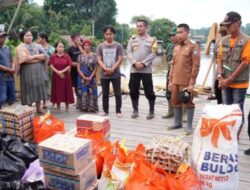 Pemkab Mura Salurkan Bantuan Untuk Korban Banjir