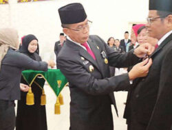 Puluhan ASN di Mura Terima Tanda Kehormatan Satyalancana Karya Satya