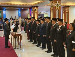 Pj Bupati Mura Ganti Sejumlah Kadis dan Lantik 27 Tenaga Guru