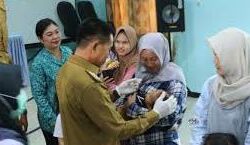 Pj Bupati Mura hadiri dan Sekaligus Resmikan Peluncuran Imunisasi Nasional