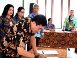 Tujuh Desa di Gunung Purei Belum Nikmati Aliran Listrik