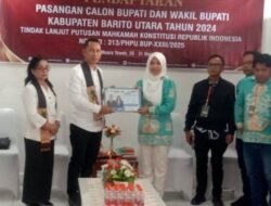 Diusung 5 Partai Besar, Jimmy Carter – Inriaty Karawaheni Resmi Daftarkan Diri ke KPU Barut