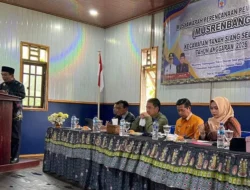 Hadiri Musrenbang, Waket I DPRD Mura Dina Maulidah Dengarkan Usulan Masyarakat