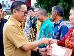 Pj Bupati Barito Utara Lepas 33 PNS Purna Tugas, Tekankan Disiplin dan Etos Kerja ASN