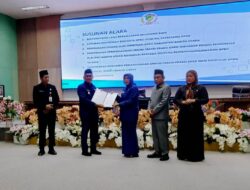 Pj Bupati Barito Utara Terima Pandangan Umum Fraksi DPRD atas Laporan Pertanggungjawaban APBD 2024