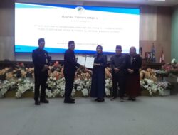 Pj Bupati Barut Sampaikan Nota Keuangan dan RAPBD-P 2025 Senilai Rp3,46 Triliun di DPRD