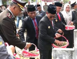 Momentum Hari Pahlawan, Pemkab Mura Laksanakan Ziarah ke TMP Jalan Jenderal Sudirman