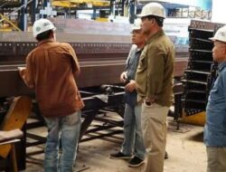 Bupati Barito Utara Tinjau Pabrik Baja di Bekasi, Pastikan Kualitas Infrastruktur Terjaga