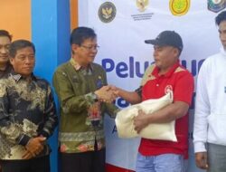 Ketua DPRD Apresiasi Pemkab Luncurkan Program Bantuan Beras dan Minyak Goreng Kepada Masyarakat Berpenghasilan Rendah