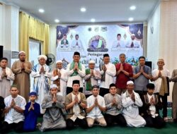 Pererat Kebersamaan, Bupati Gelar Sholat Subuh Bersama Jajaran Sekretariat DPRD